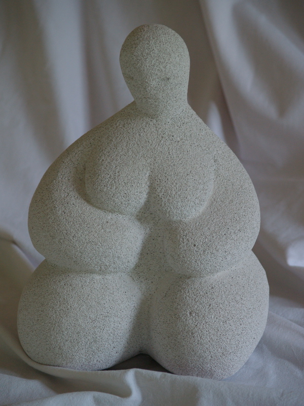 Woman Moon "the first" - Shoot 01 - steatite sculpture by Olivier Cornil